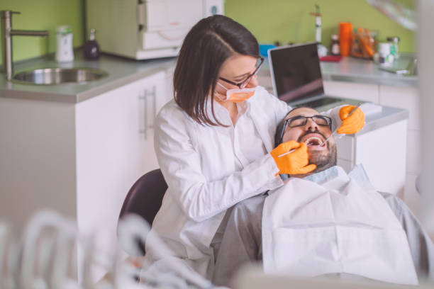 Best Dentist for Tooth Abscess  in Western Springs, IL